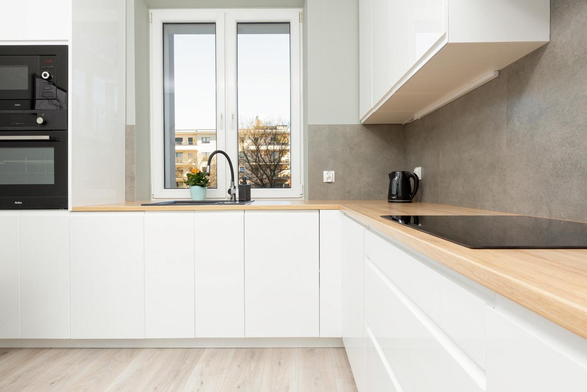 Central Apartment Emilii Plater By Noclegi Renters Варшава Экстерьер фото